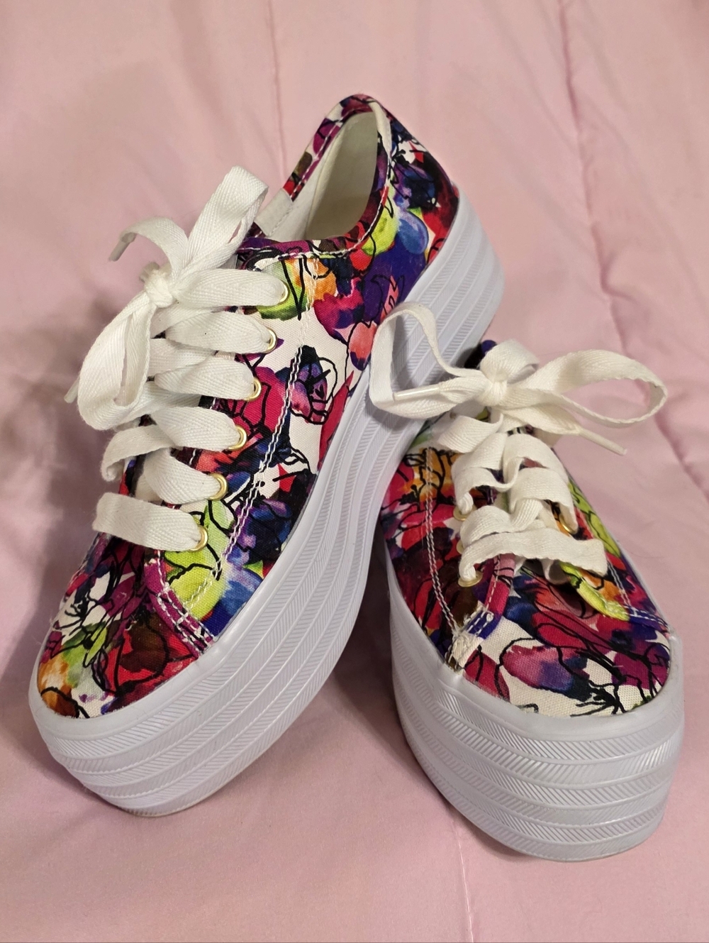 Keds Triple Up Floral Rifle Paper Platform 1.5" Size 5 Sneakers Like New!! - Picture 3 of 6